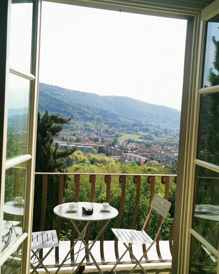 B&B Dimora Delle Donnole Bergamo Alta Bagian luar foto