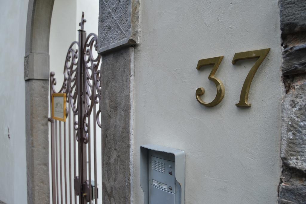 B&B Dimora Delle Donnole Bergamo Alta Bagian luar foto