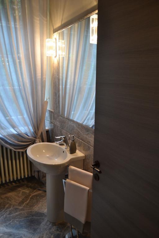 B&B Dimora Delle Donnole Bergamo Alta Ruang foto