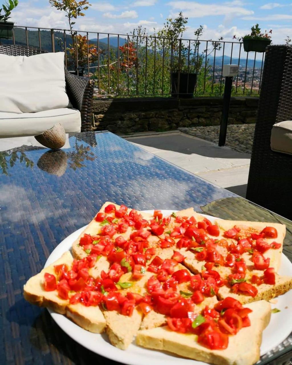 B&B Dimora Delle Donnole Bergamo Alta Bagian luar foto